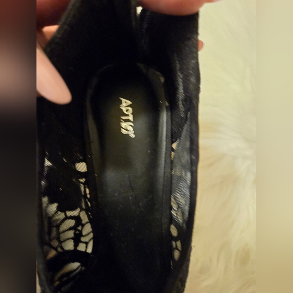 Apt 9 Women's Black Heels shoes open toe Embroidery Lace  Stiletto Size 8 M - Picture 8 of 16
